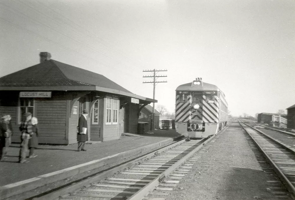 train historical photo